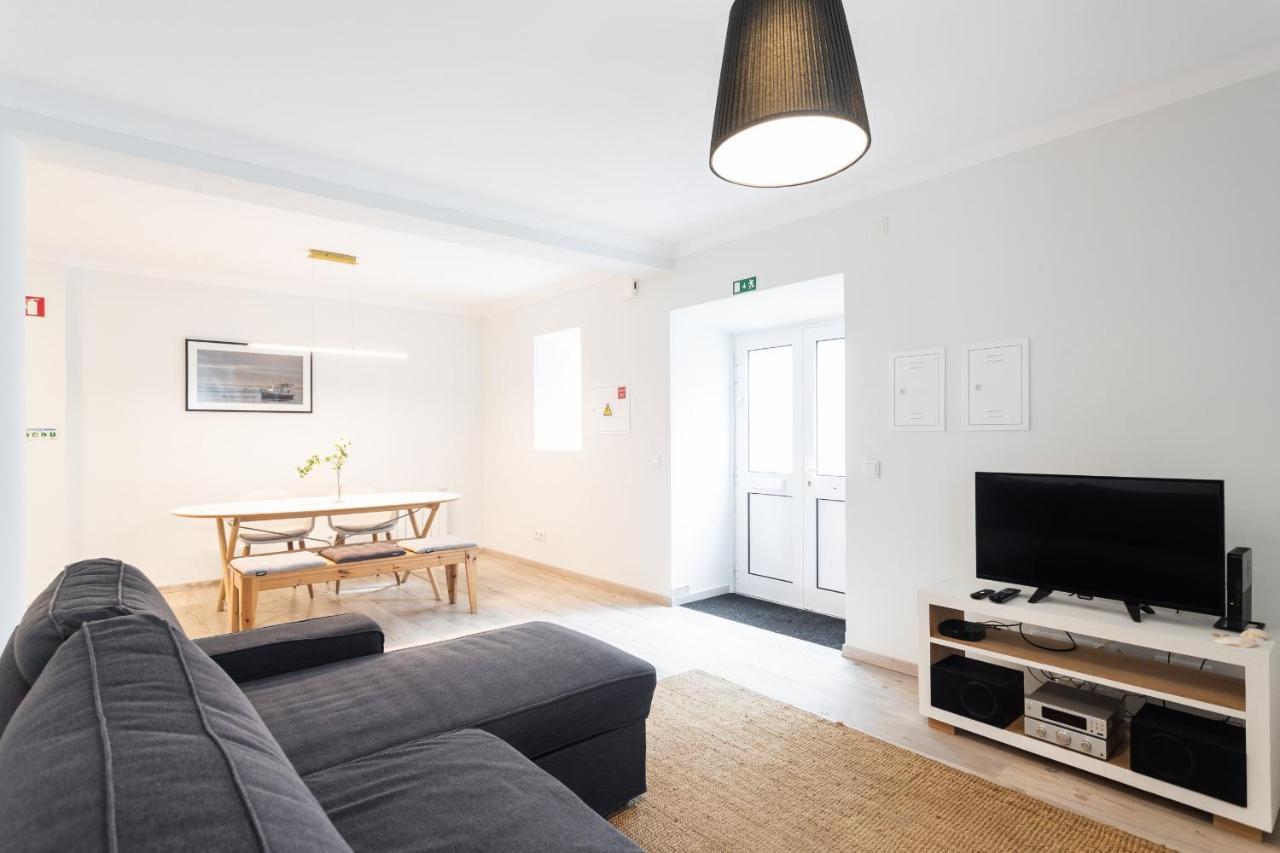 Apartament Town Square House Setúbal Zewnętrze zdjęcie